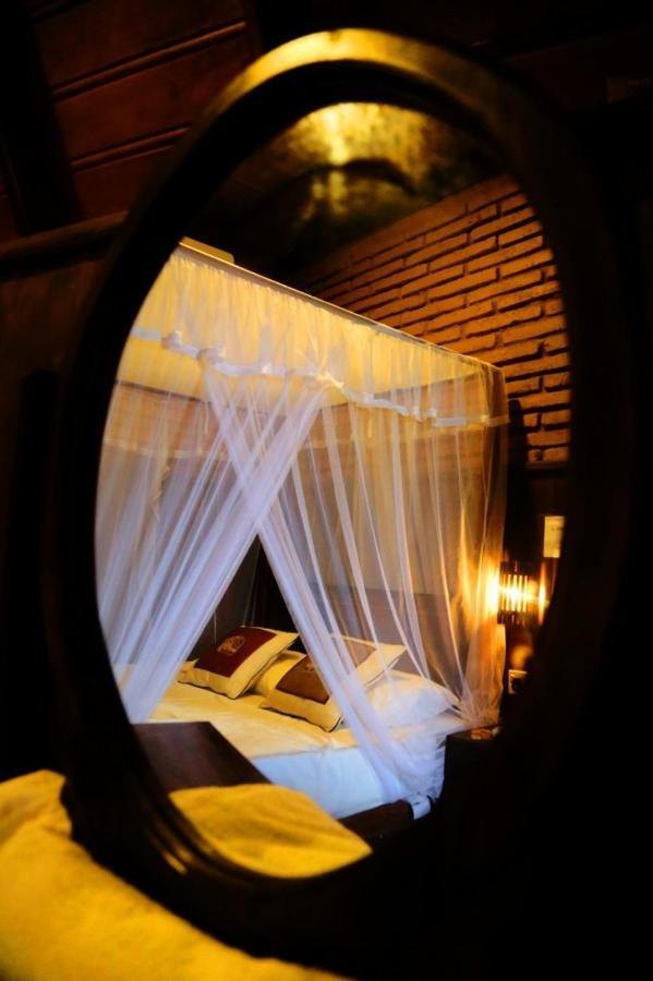 D Family Resort Anuradhapura Exteriör bild